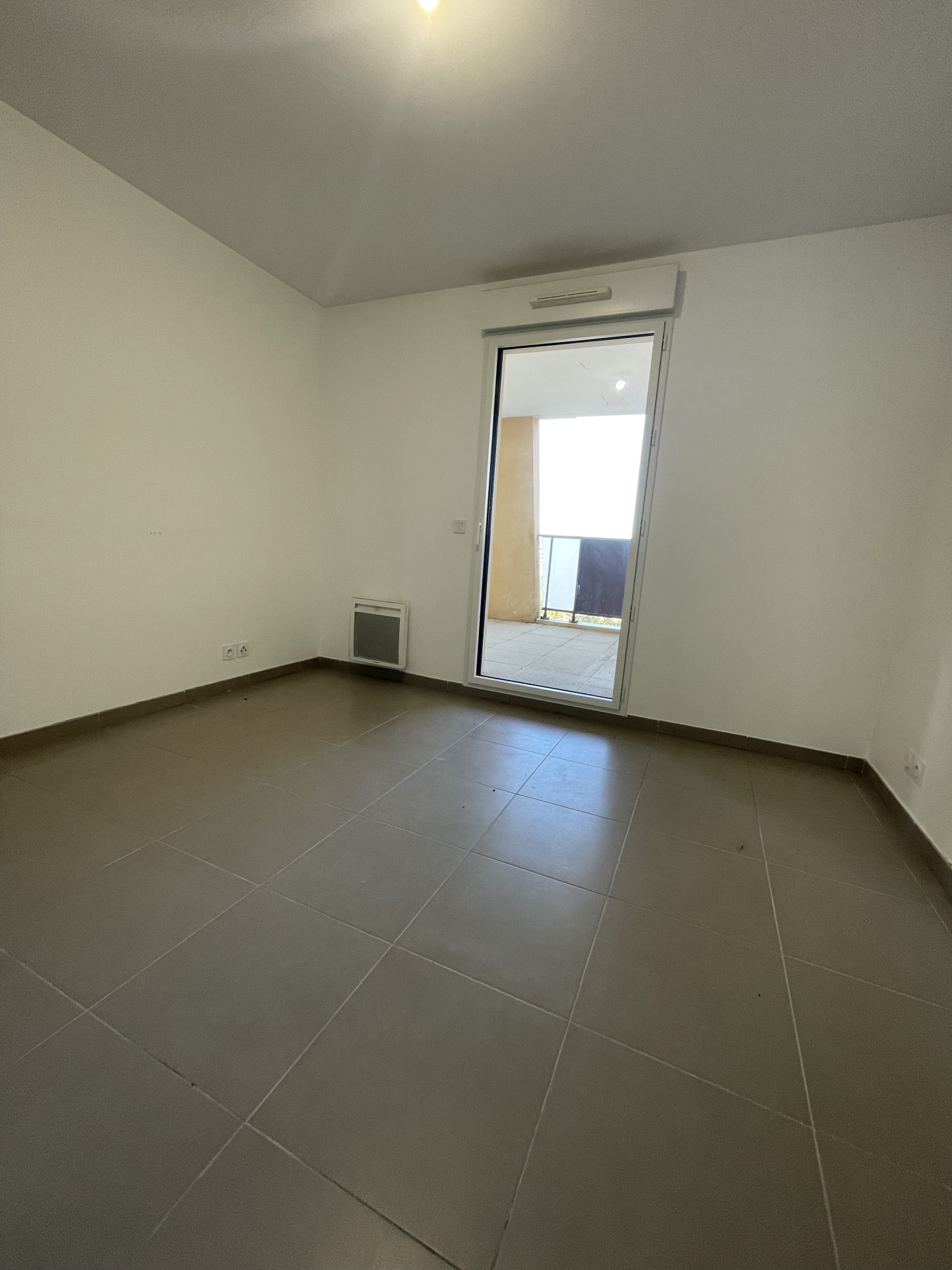 T3 VUE SAINTE VICTOIRE TERRASSE 45M  BOX
