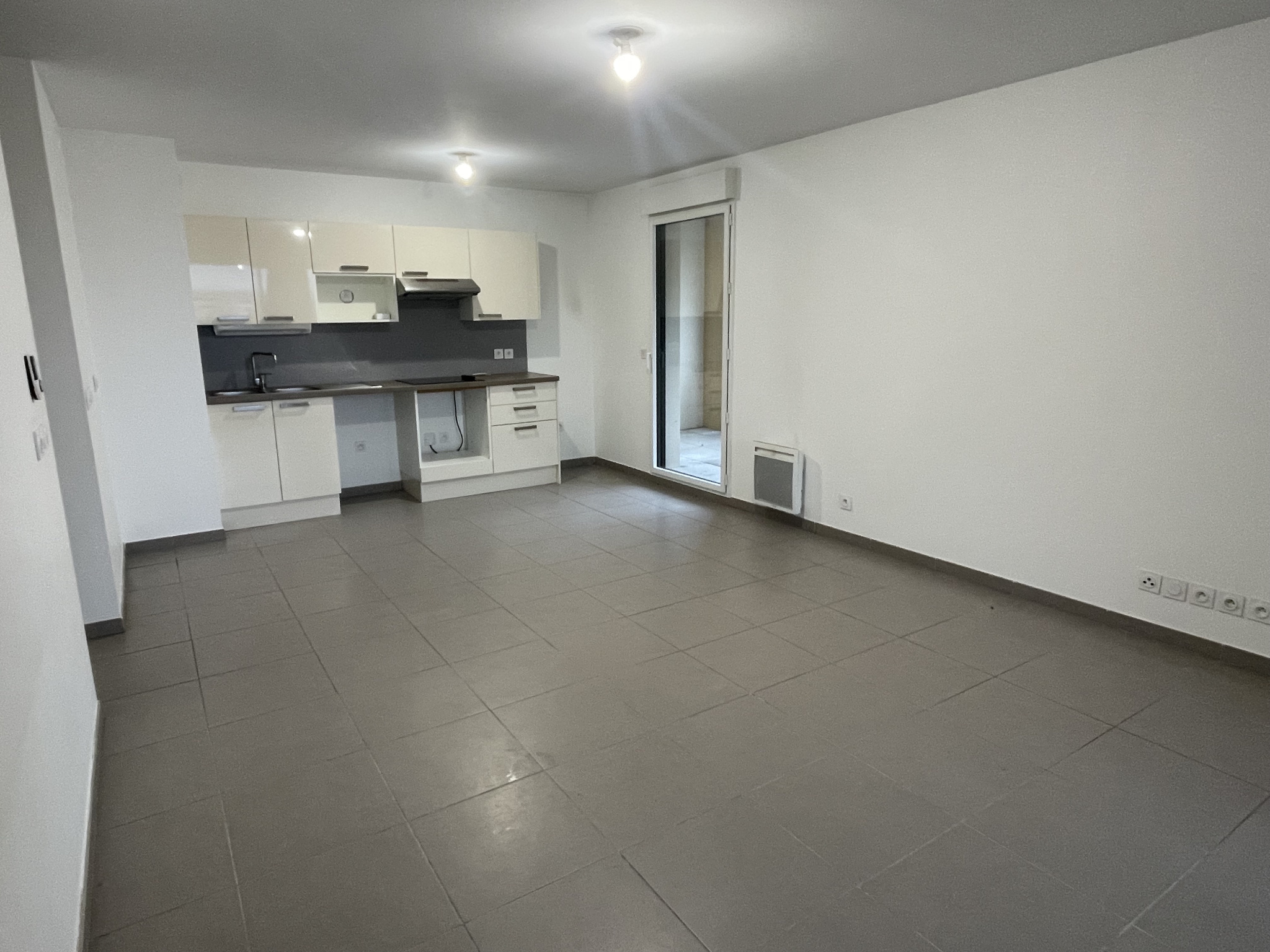 T3 VUE SAINTE VICTOIRE TERRASSE 45M  BOX