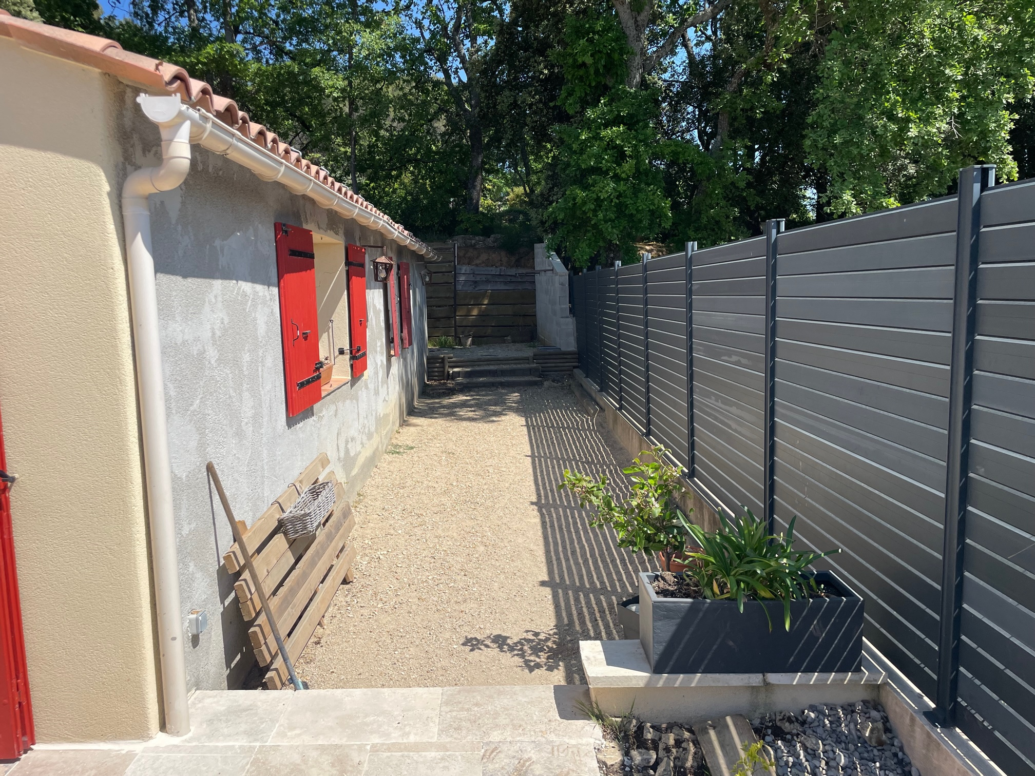 VILLA INDIVIDUELLE T5 130M2 SUR 1000M2 DE TERRAIN