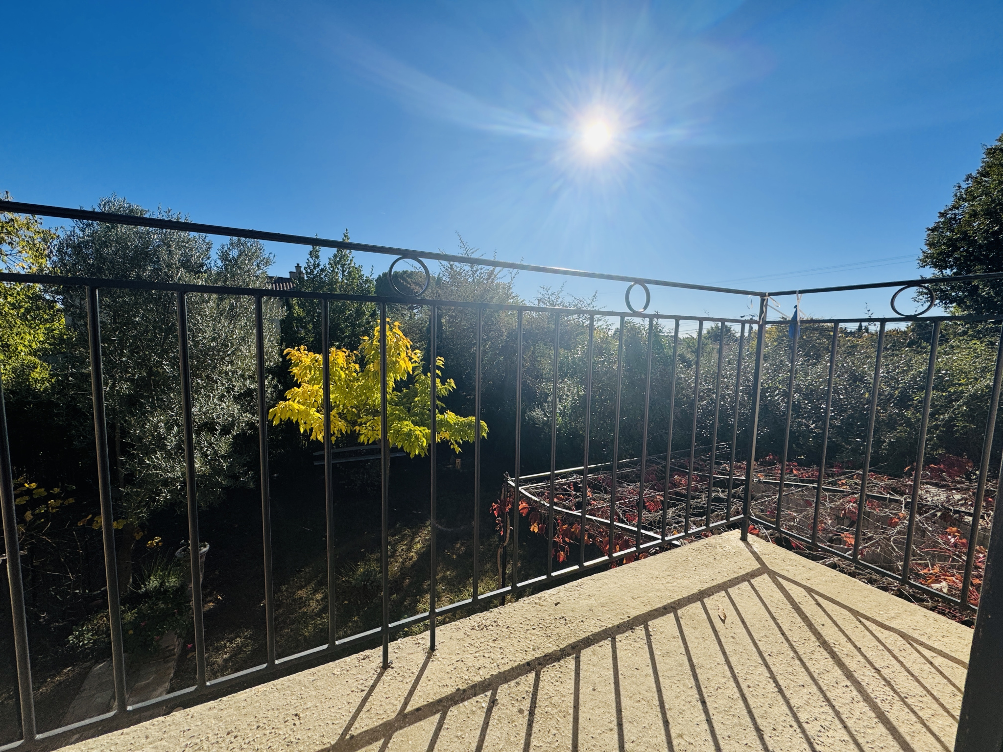 photo_8b7f6c61aefcd279ef4f68d36f07da5c-106284-0.jpg PUYRICARD MAISON 125 m2 jardin calme absolu