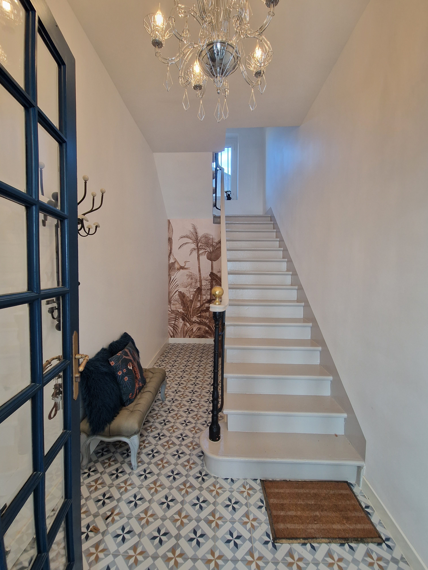 Appt T6 de 200 M2 Terrasse + piscine Quartier Danton !