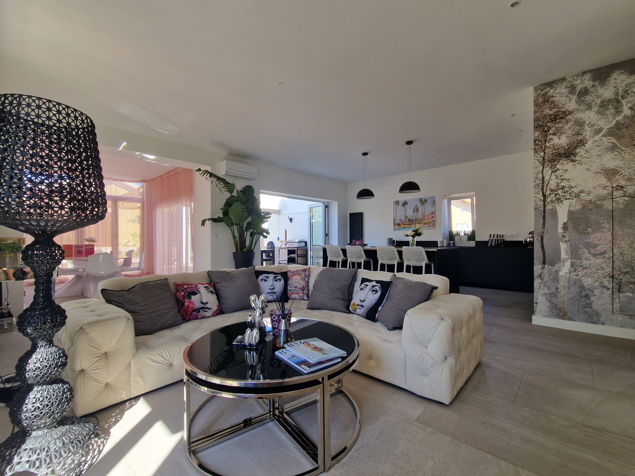 Appt T6 de 200 M2 Terrasse + piscine Quartier Danton !