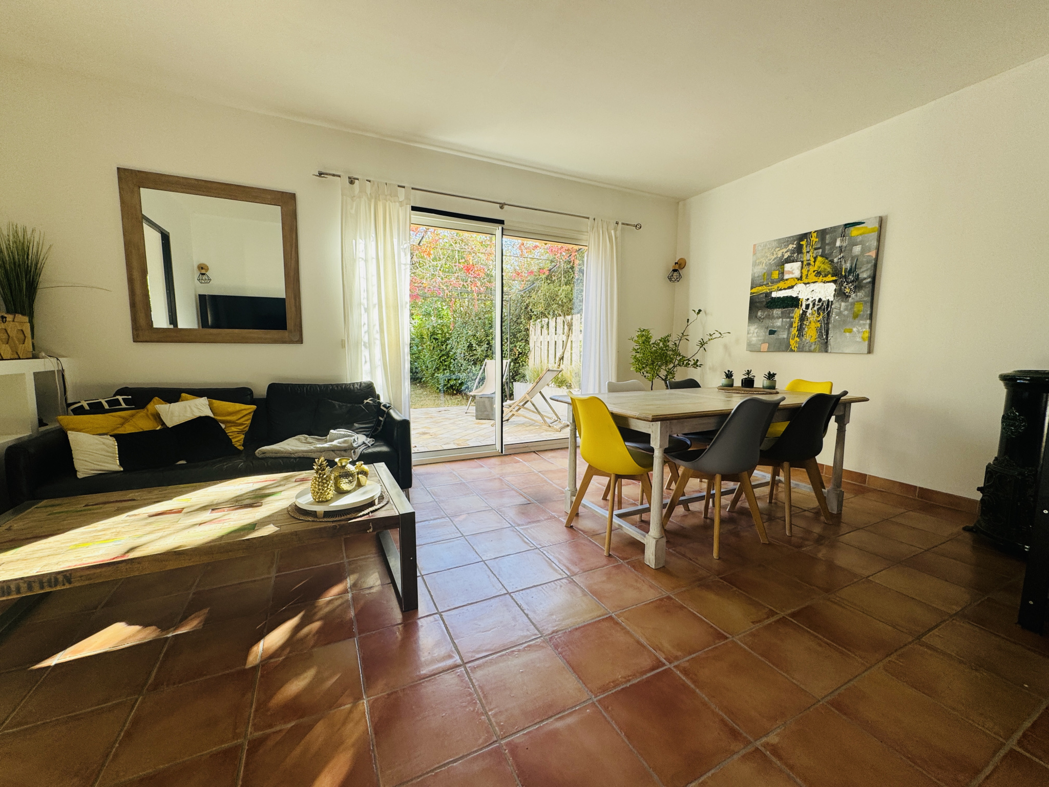 photo_b1da517779b8ae8bac187ba2147bb40a-106284-0.jpg PUYRICARD MAISON 125 m2 jardin calme absolu