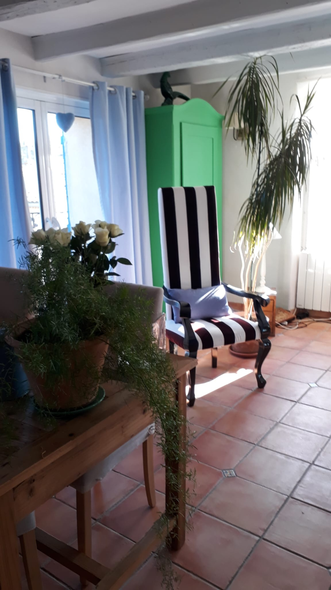 MAISON DE VILLAGE 153m2 / 13790 PEYNIER