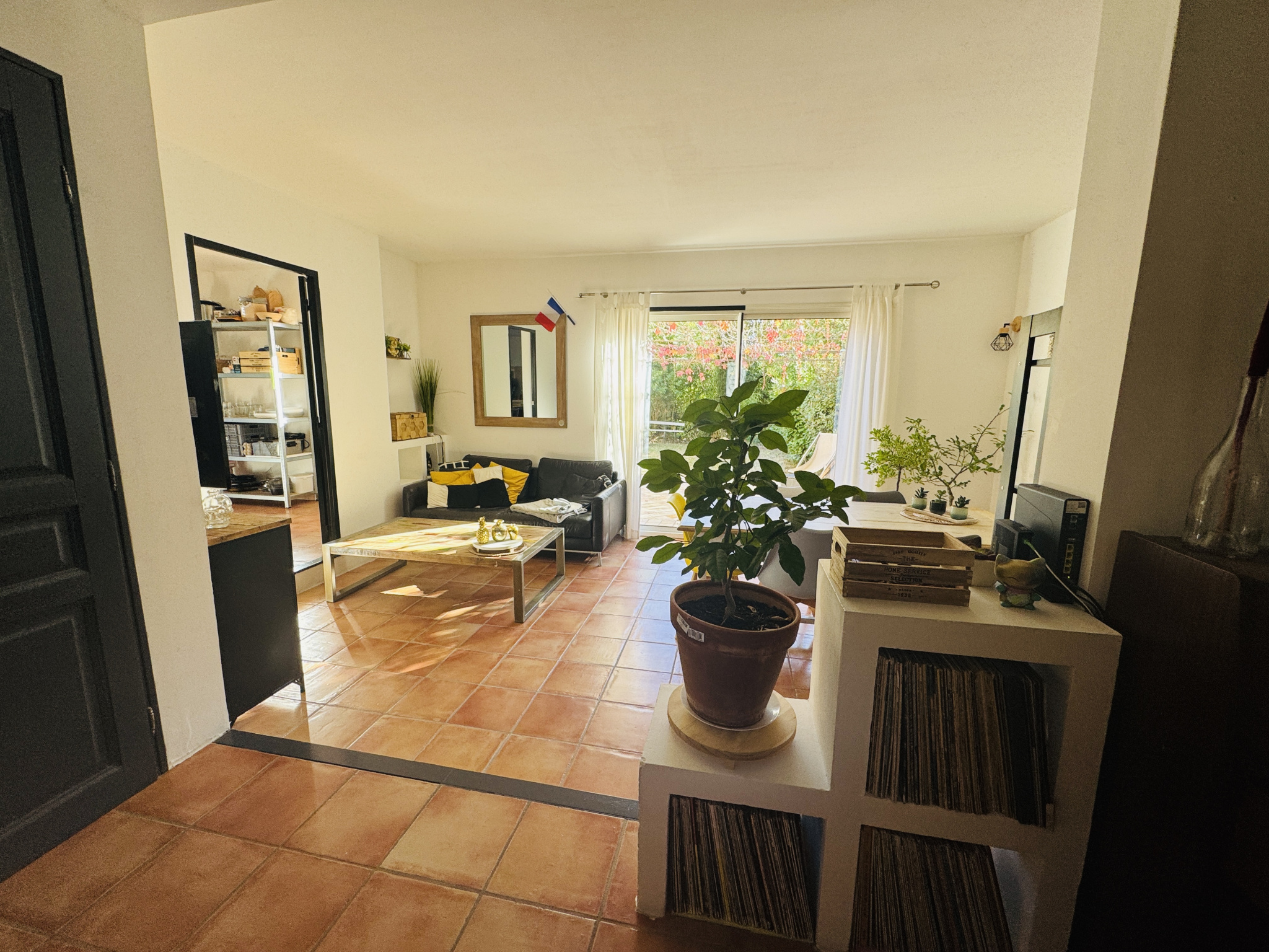 photo_c7b840236f0095fa056b19c443c95875-106284-0.jpg PUYRICARD MAISON 125 m2 jardin calme absolu