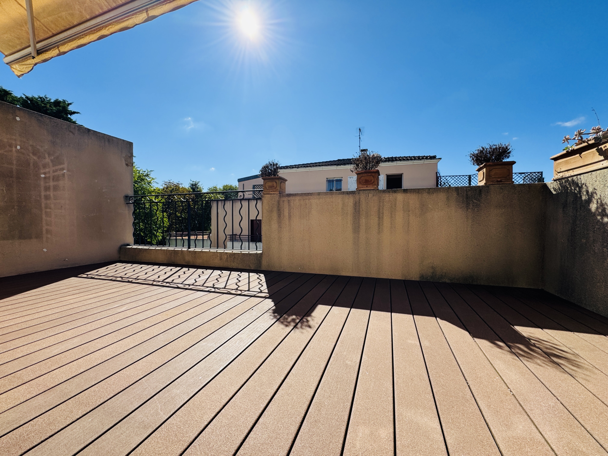 T4 DUPLEX TERRASSE GARAGE QUARTIER AXIUM