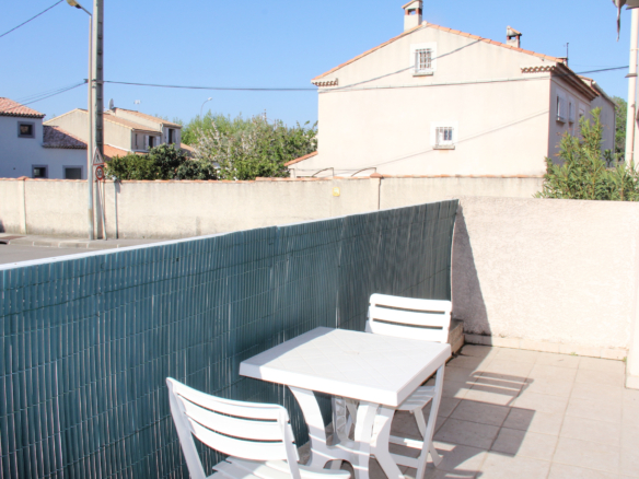 Confort de vie en bord de mer   Appartement lumineux avec ba