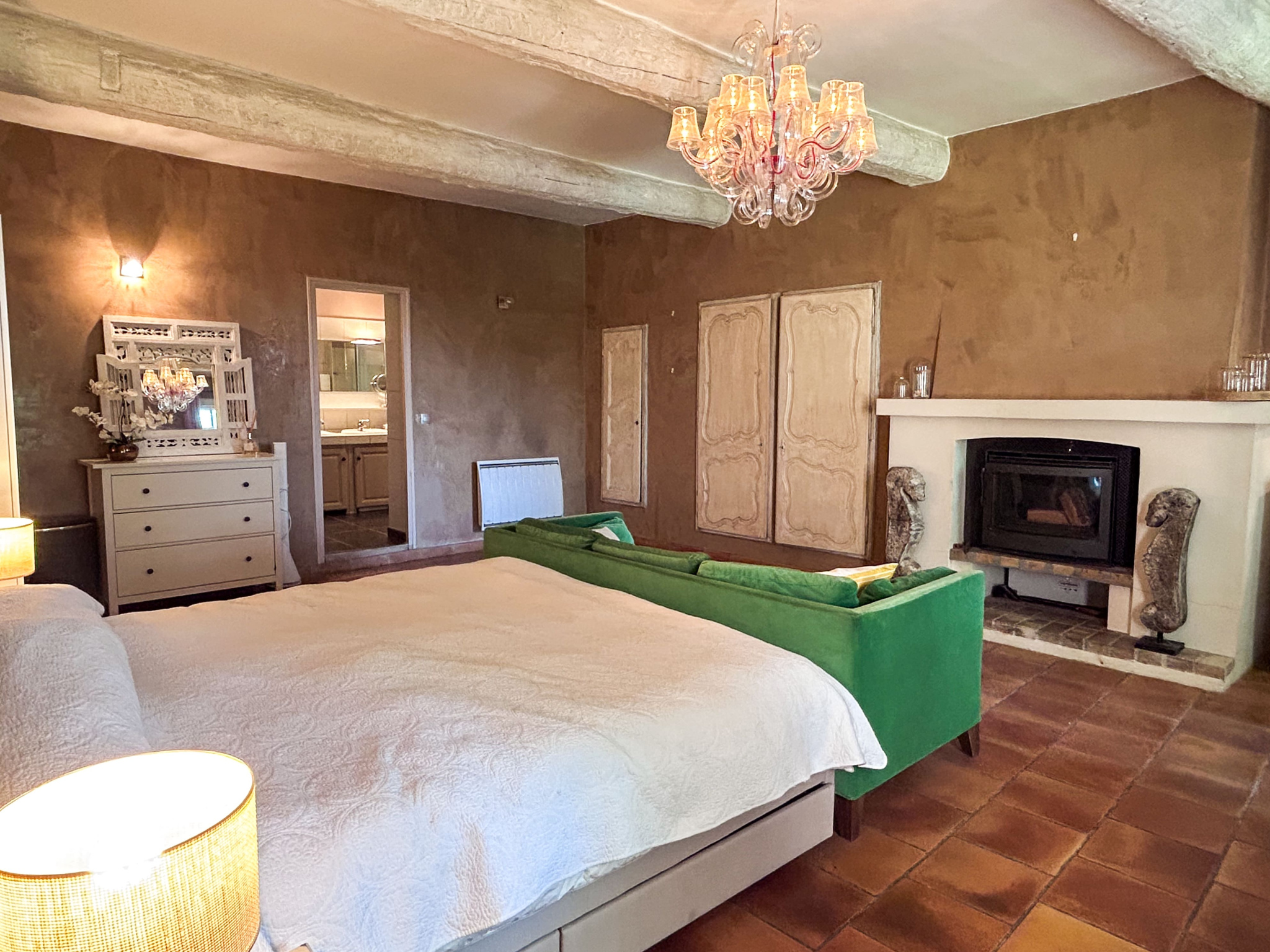 Aix-en-Provence : Maison de Maitre mitoyenne de 185 m2 avec