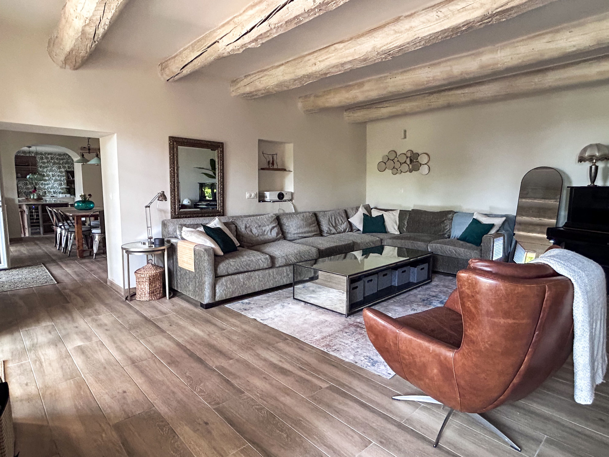 Aix-en-Provence : Maison de Maitre mitoyenne de 185 m2 avec