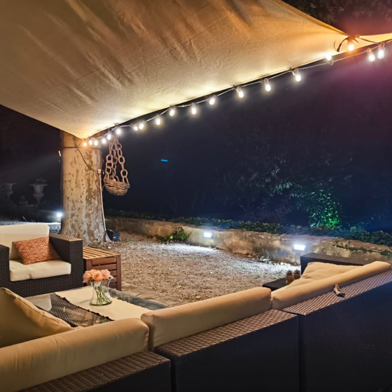 780