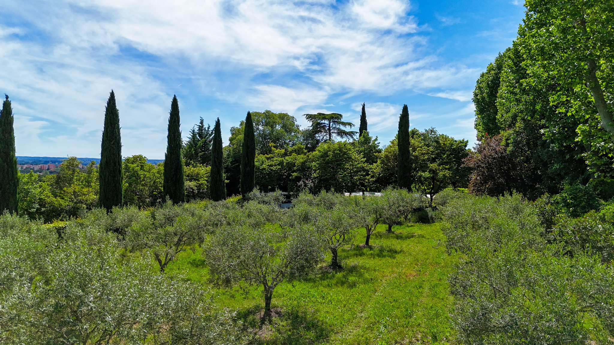 Aix-en-Provence : Appartement d’exception de 185 m2 avec pis