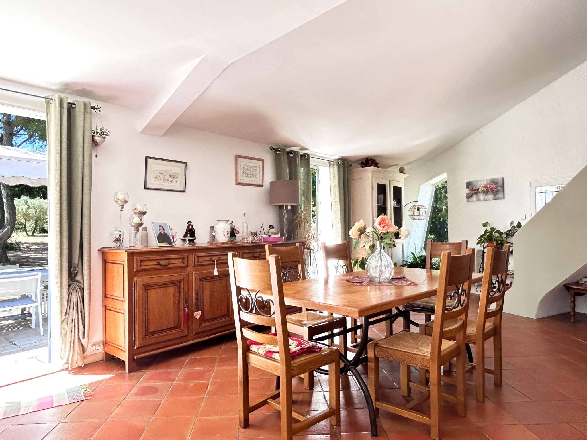 Aix-en-Provence NORD : Maison d’environ 140 m2 dont dépendan