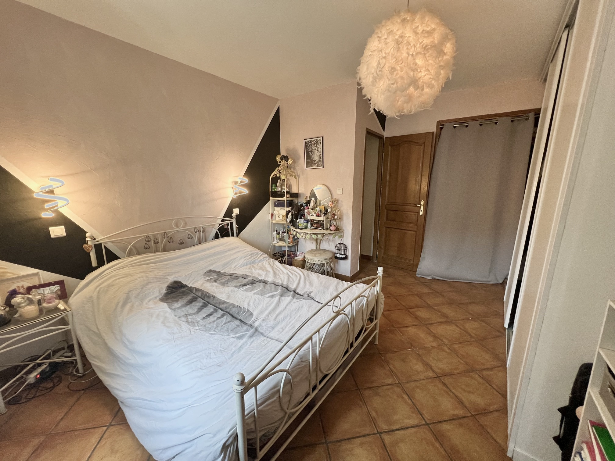 photo_25596f980f9dbbcab5d84855e8def580-107144-0.jpg CABRIES : Charmante maison de village avec terrasse