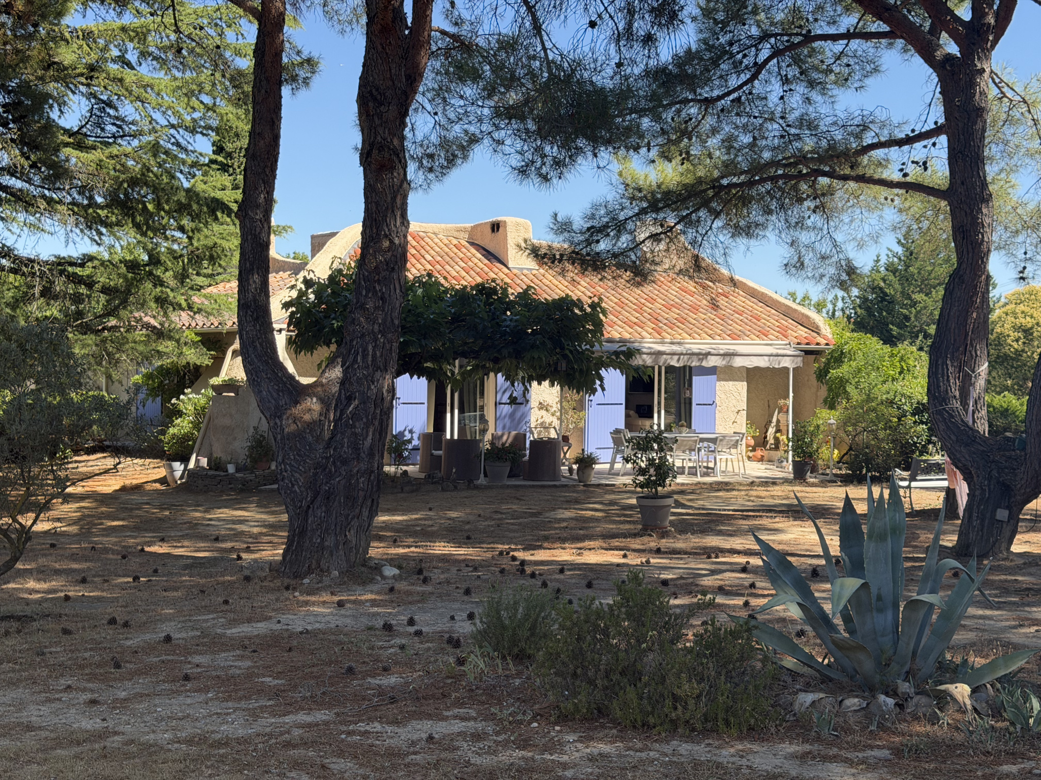 photo_3d3b0e468f246f22ce4b71136f1edf65-107073-0.jpg Aix-en-Provence NORD : Maison d’environ 140 m2 dont dépendan