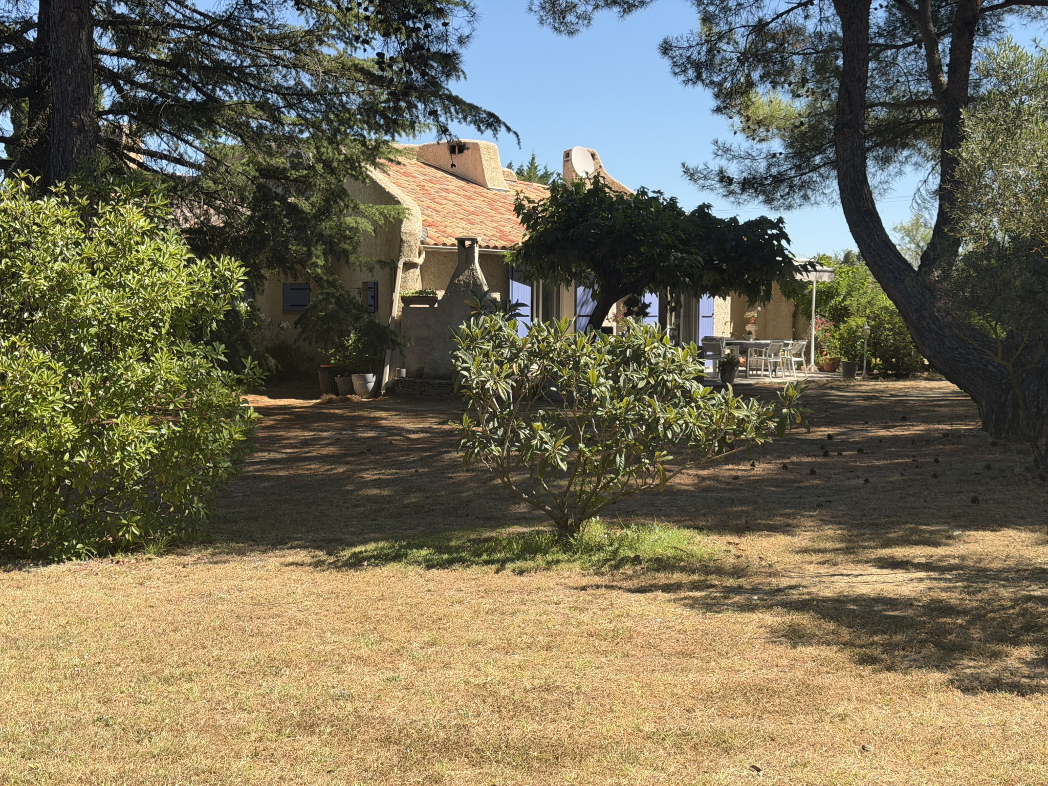 Aix-en-Provence NORD : Maison d’environ 140 m2 dont dépendan