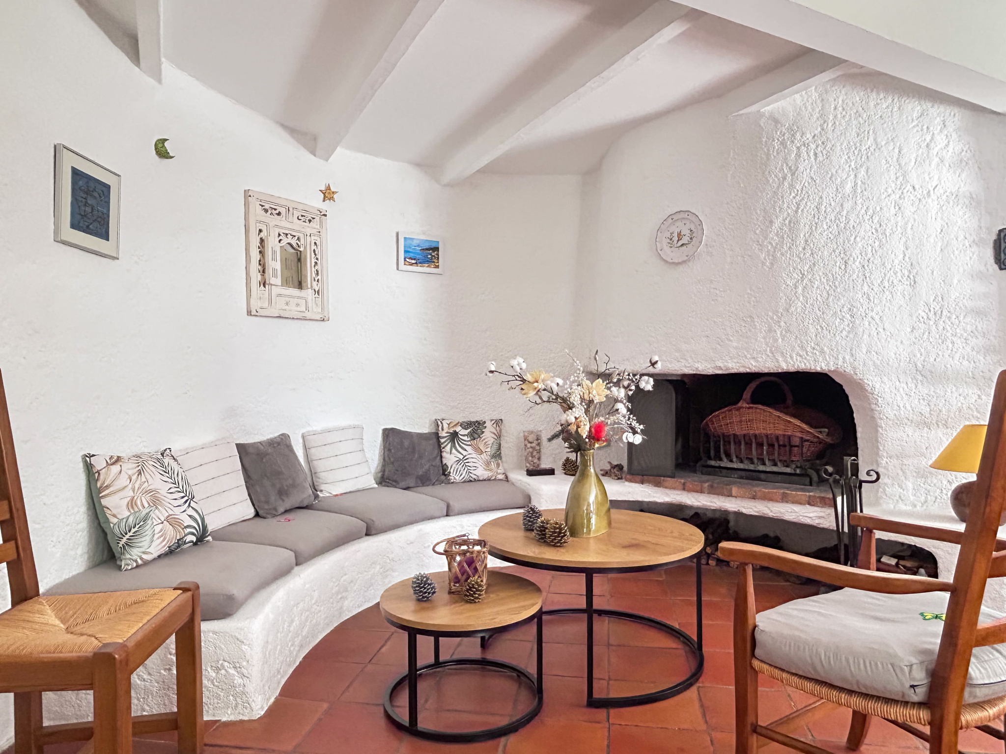 Aix-en-Provence NORD : Maison d’environ 140 m2 dont dépendan