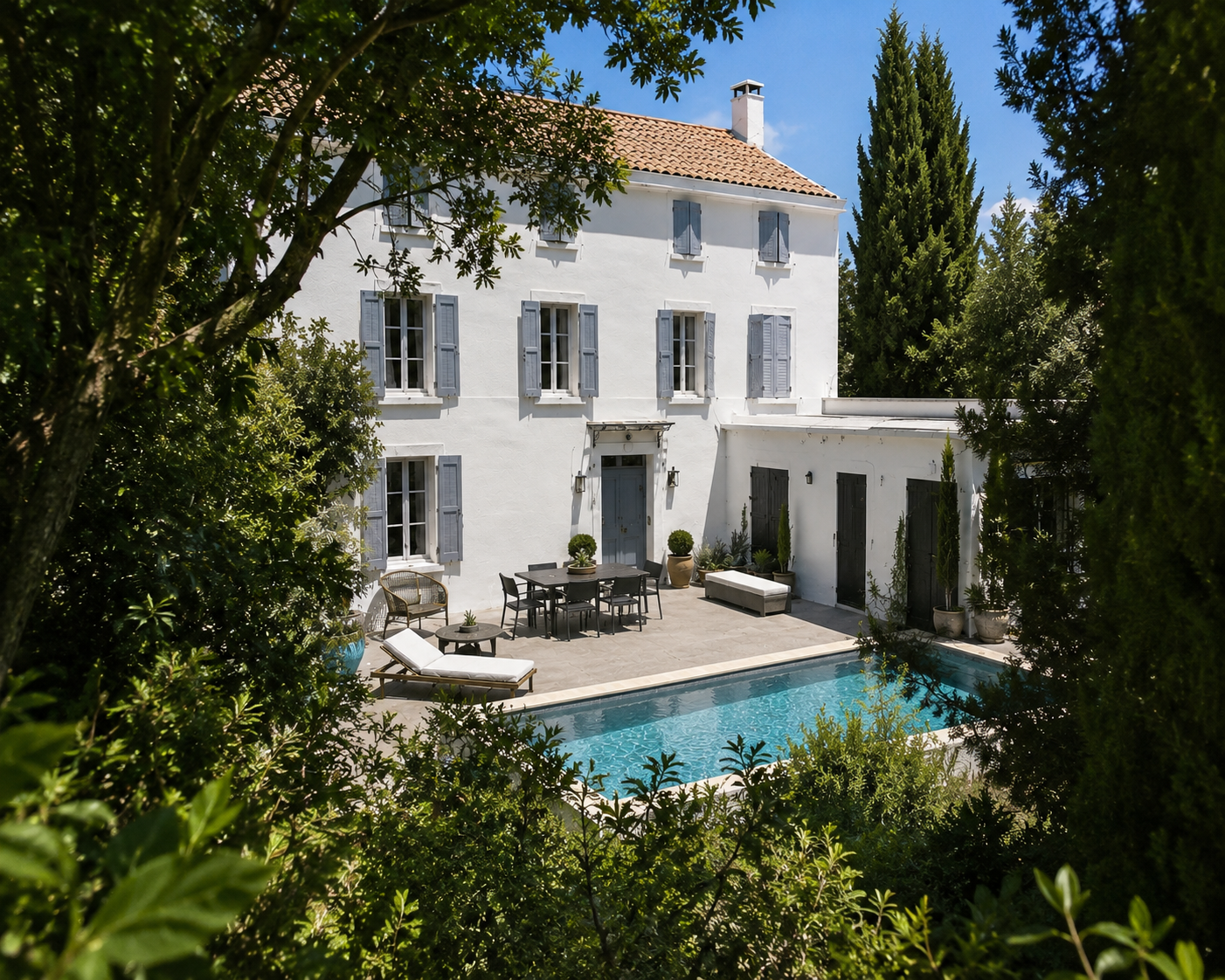photo_8c8cc9455db8fe4016b22b6af47652b0-107026-0.png Spacieuse maison familiale de 360 m2 avec dépendance, et gar