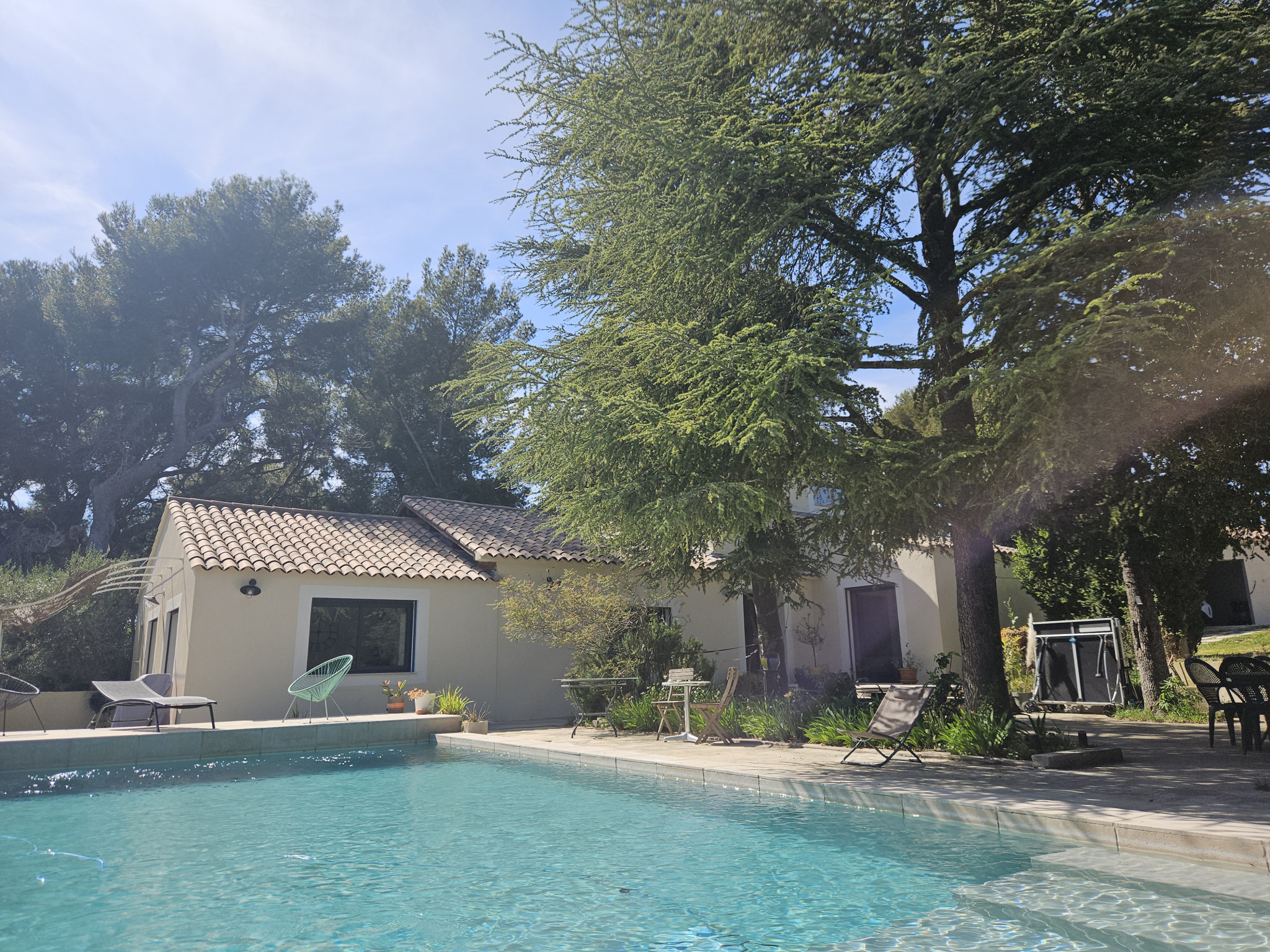 photo_2a2069855c75b4f2fa8ad9acb2bc9d4c-107295-0.jpg Propriété de caractère avec piscine – Deux opportunités d’a