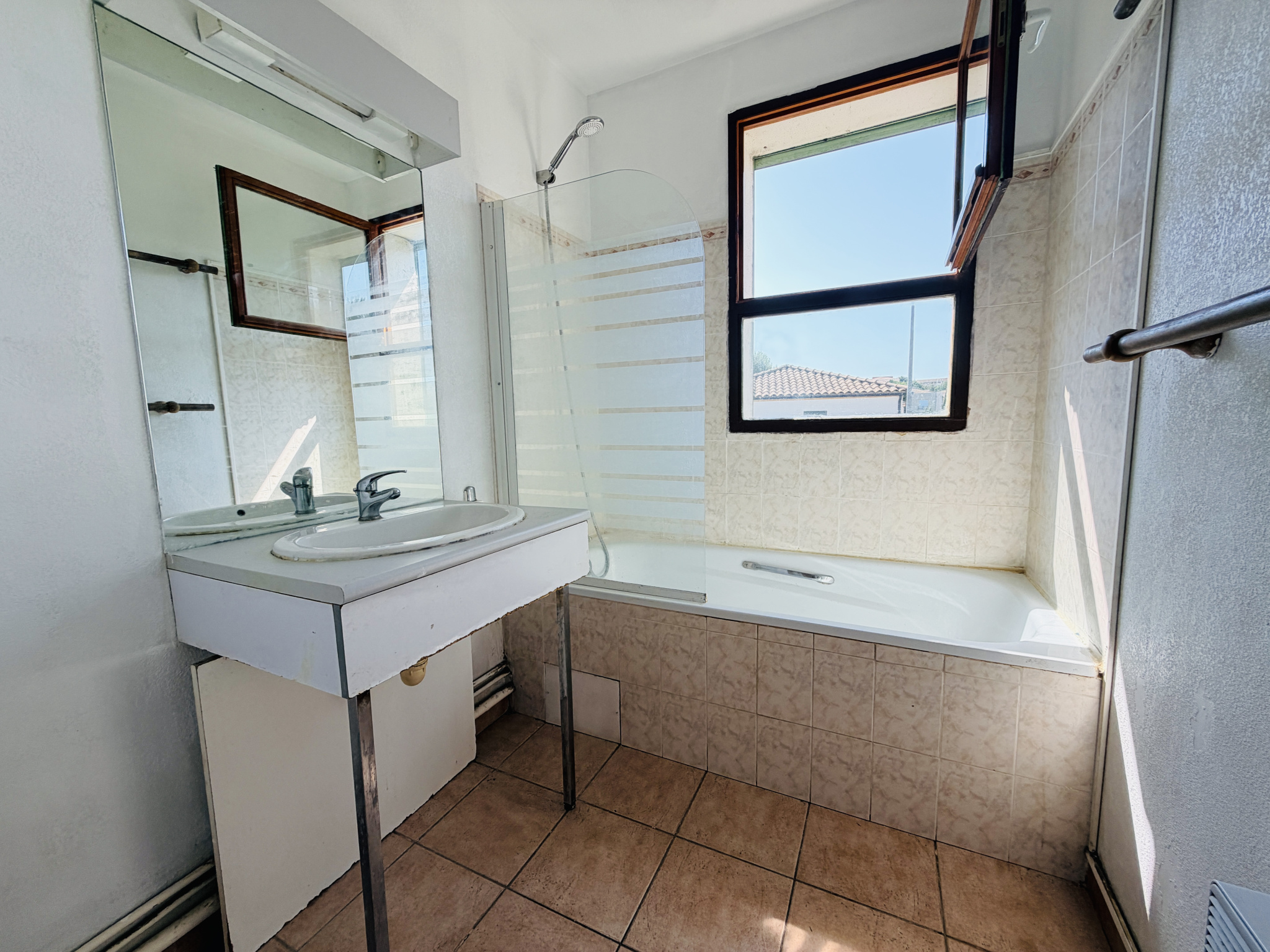 Maison 3 chambres jardin garage