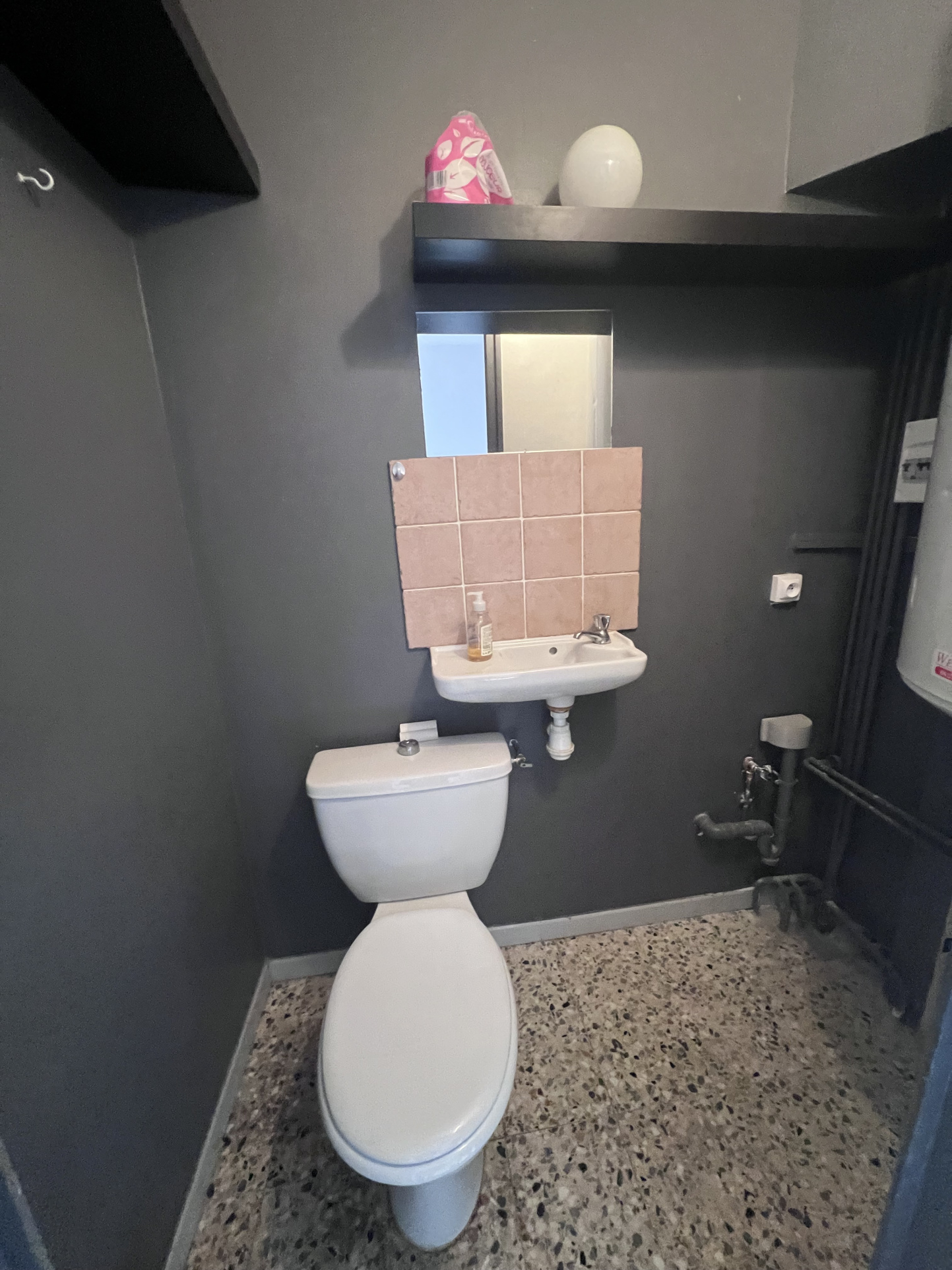 PUYLOUBIER – Maison de village de type 3 avec terrasse