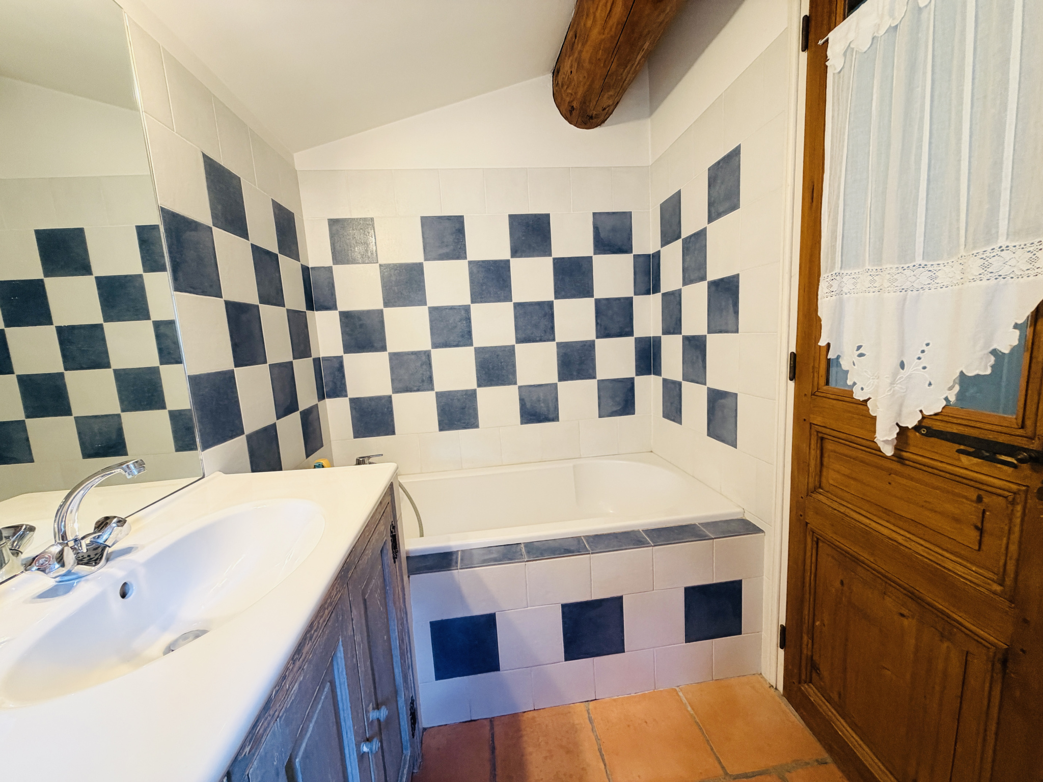 Ventabren Maison de charme au calme absolu