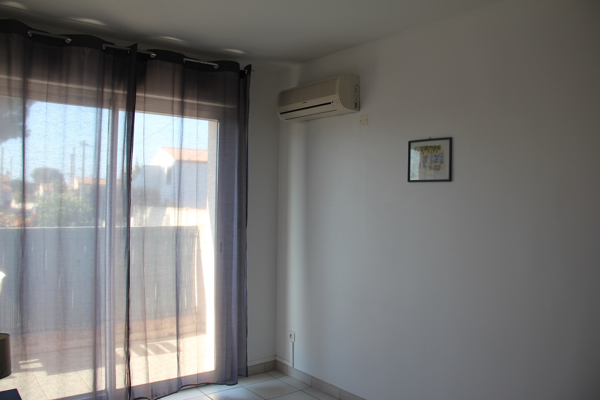 Confort de vie en bord de mer   Appartement lumineux avec ba