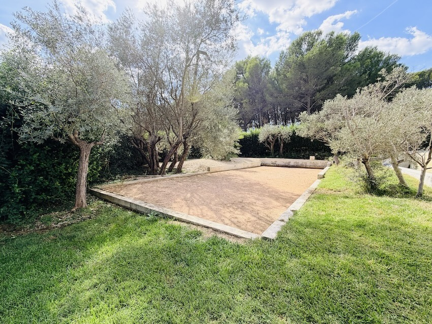 photo_677405758b9cae0a454bde00082941ef-107780-0.jpg Ventabren Maison de charme avec vue