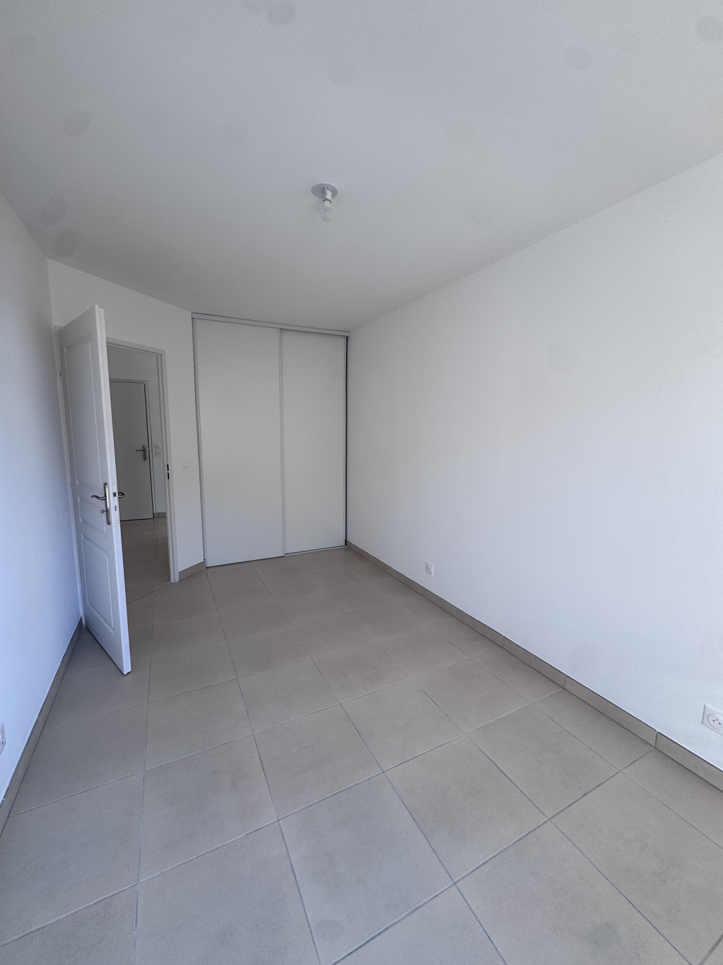 COUDOUX – T3 neuf avec terrasse et 2 parkings privatifs en s