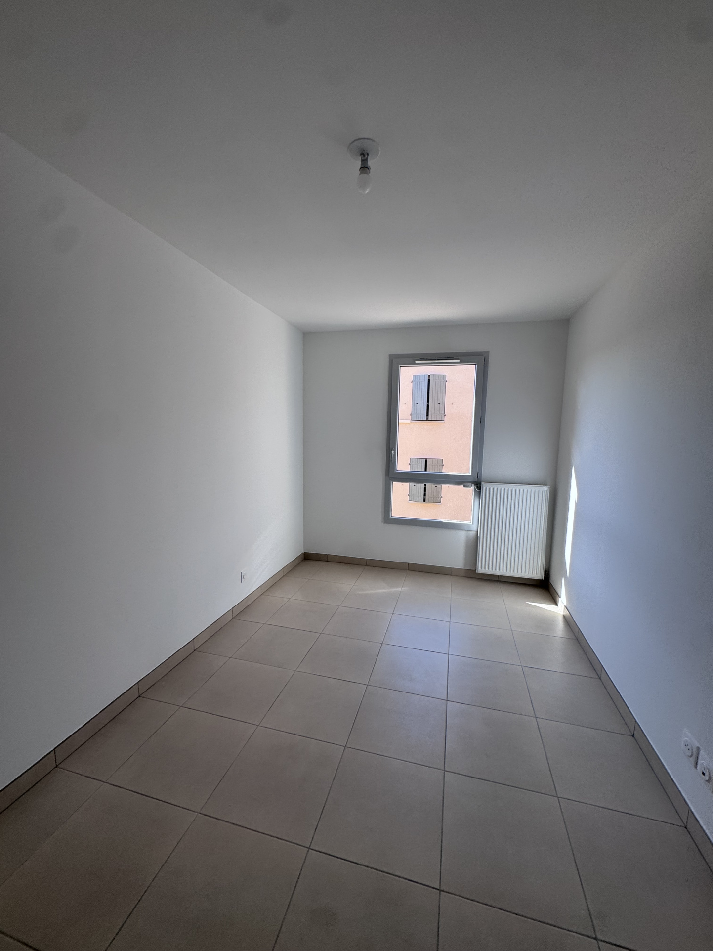 COUDOUX – T3 neuf avec terrasse et 2 parkings privatifs en s