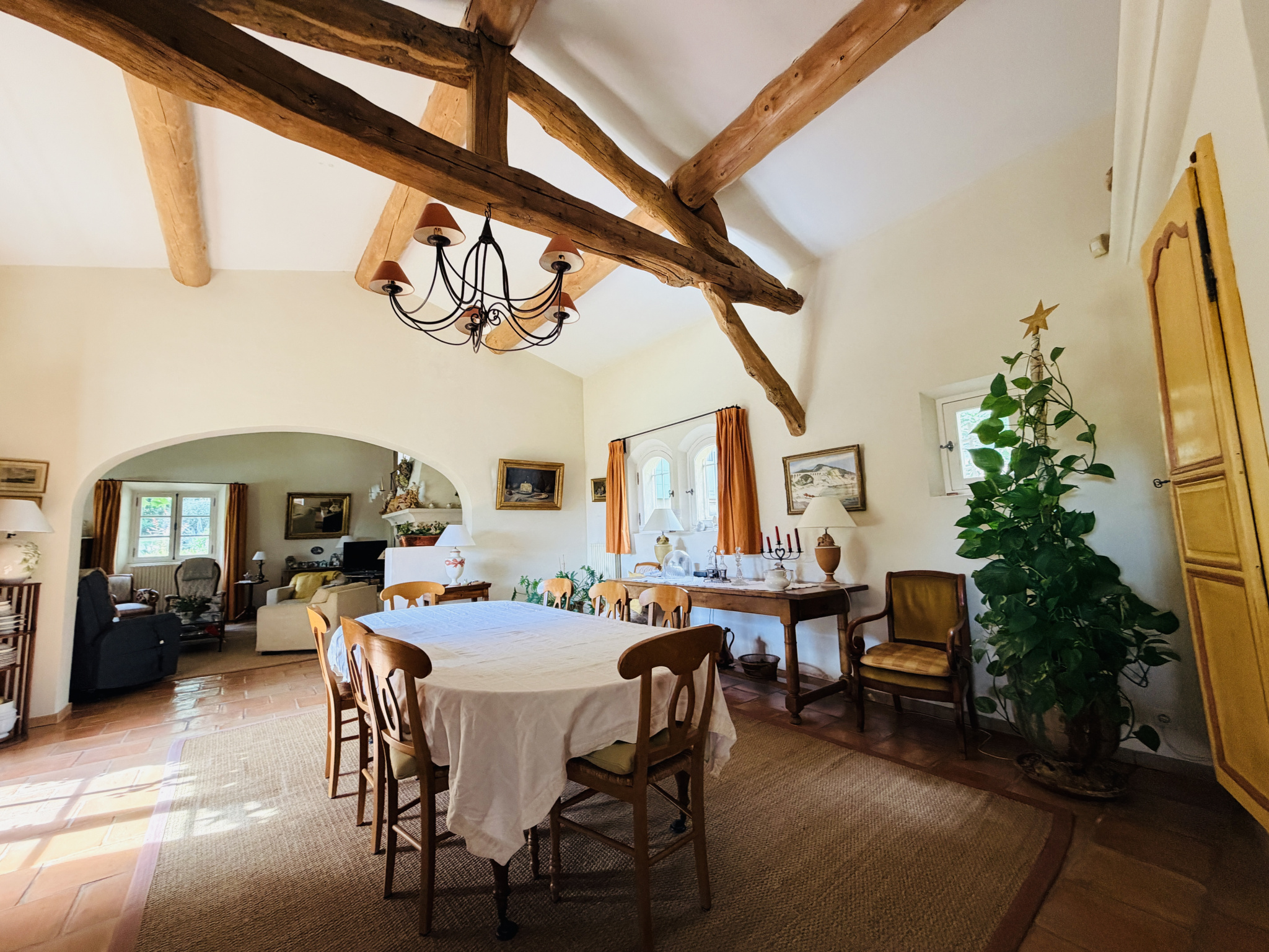 Ventabren Maison de charme au calme absolu