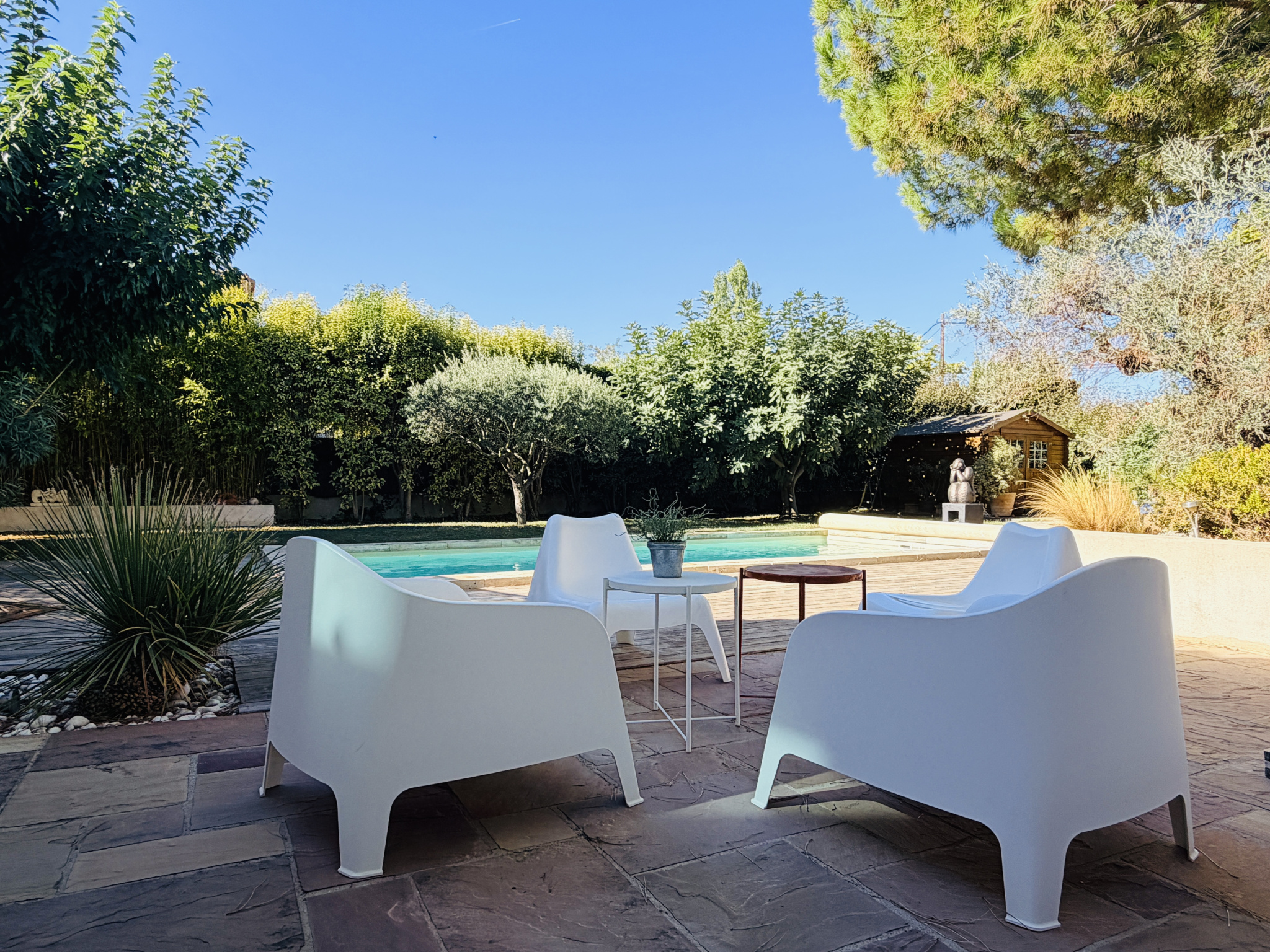 photo_dfbbda40da93fc67c94dfd772e06097d-107590-0.jpg EGUILLES MAISON 130 M2 3 chambres PISCINE