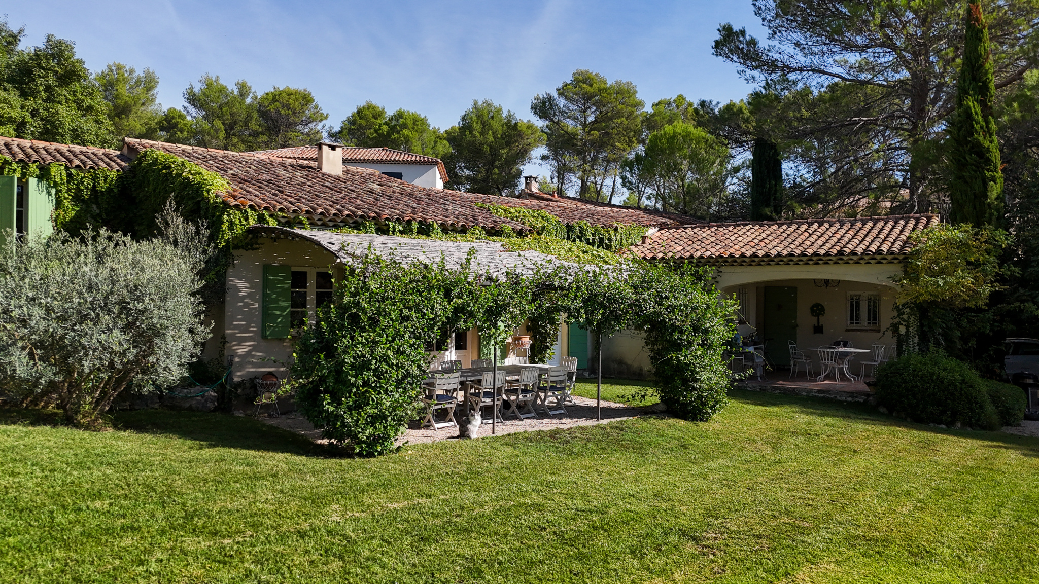 Ventabren Maison de charme au calme absolu