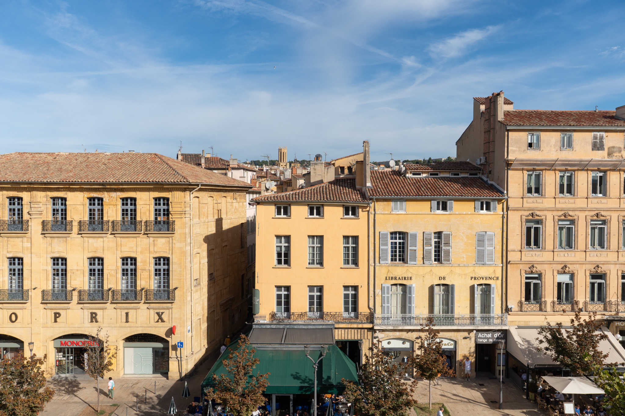 photo_276e96e0675458b2ebd35ffd2c4242fd-108124-0.jpg Aix-en-Provence « Cours Mirabeau » : Appartement de type 3/4