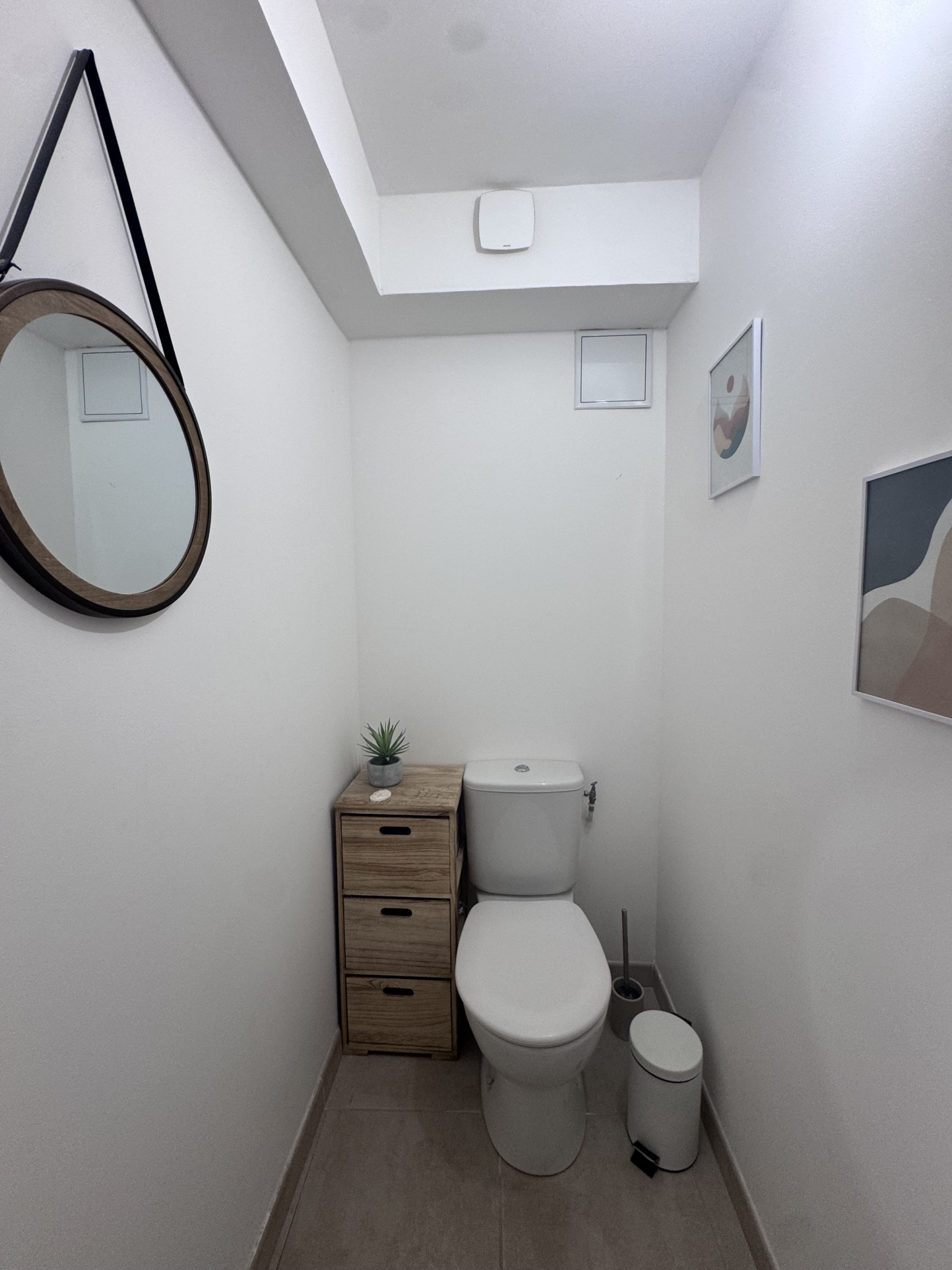 PEYROLLES – Local commercial