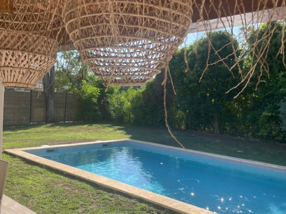 AIX EN PROVENCE – LES MILLES : ANCIENNE FERME PROVENCALE AVE